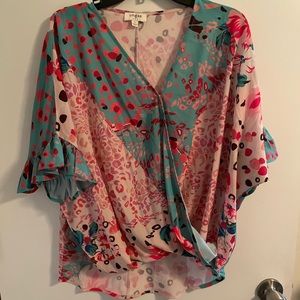 Cute boutique top I just don’t wear it!! $25